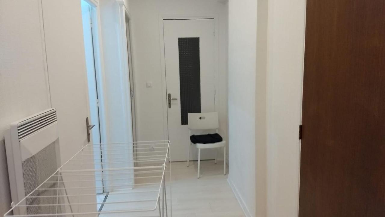 Chez L Habitants Aubervilliers Exterior foto